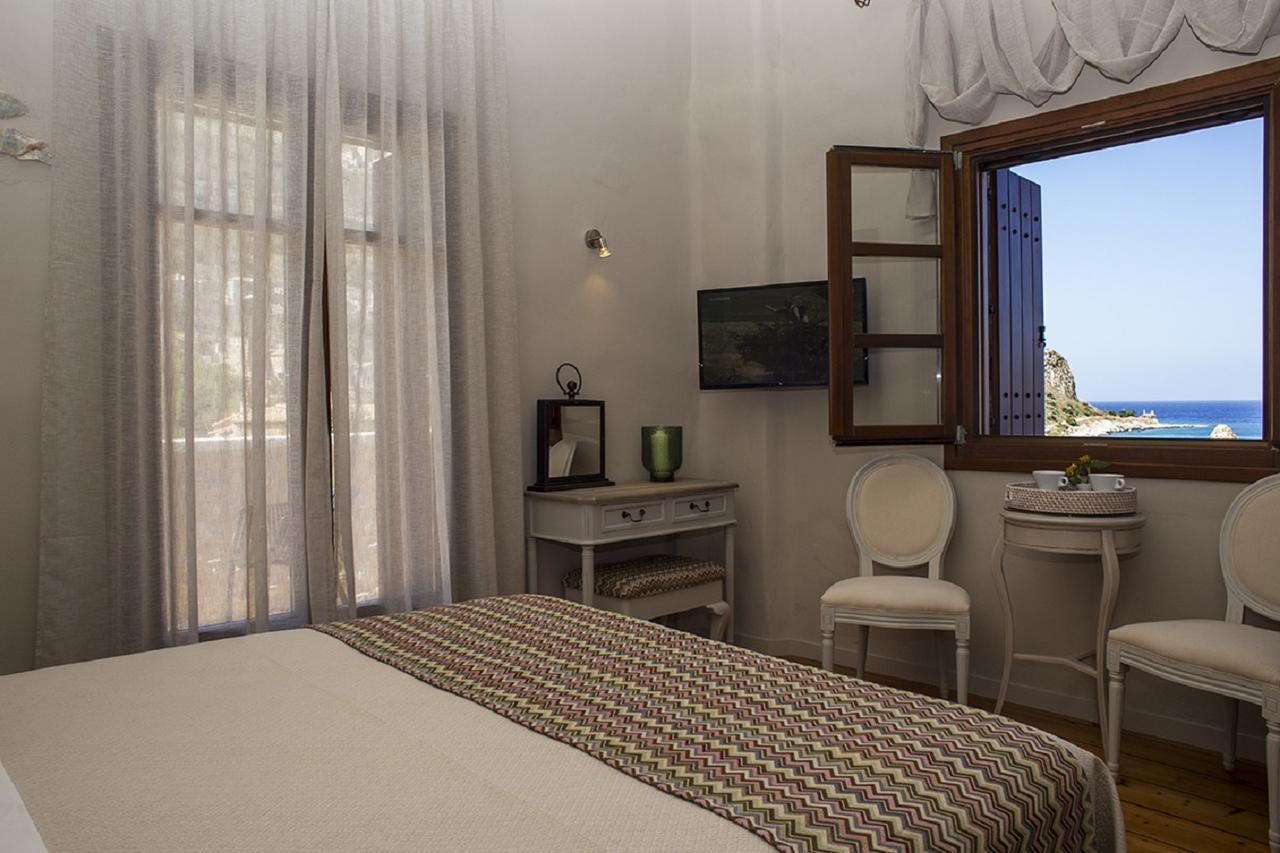 Limeni Inn Boutique Hotel Adults Only 12Plus Dış mekan fotoğraf