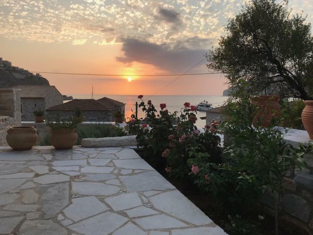 Limeni Inn Boutique Hotel Adults Only 12Plus Dış mekan fotoğraf
